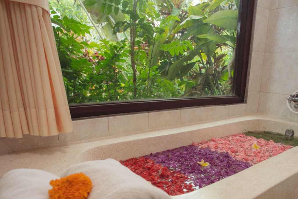 Bathtub