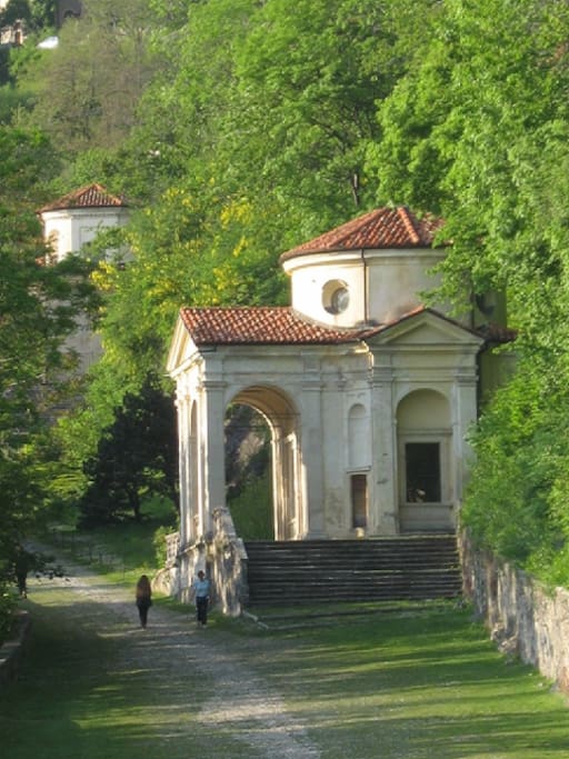 VIII cappella sulla via Del Santuario