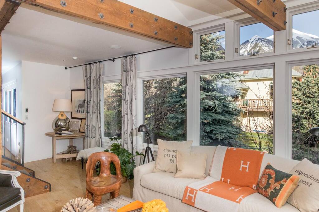 Telluride-East End Escape-Living Area