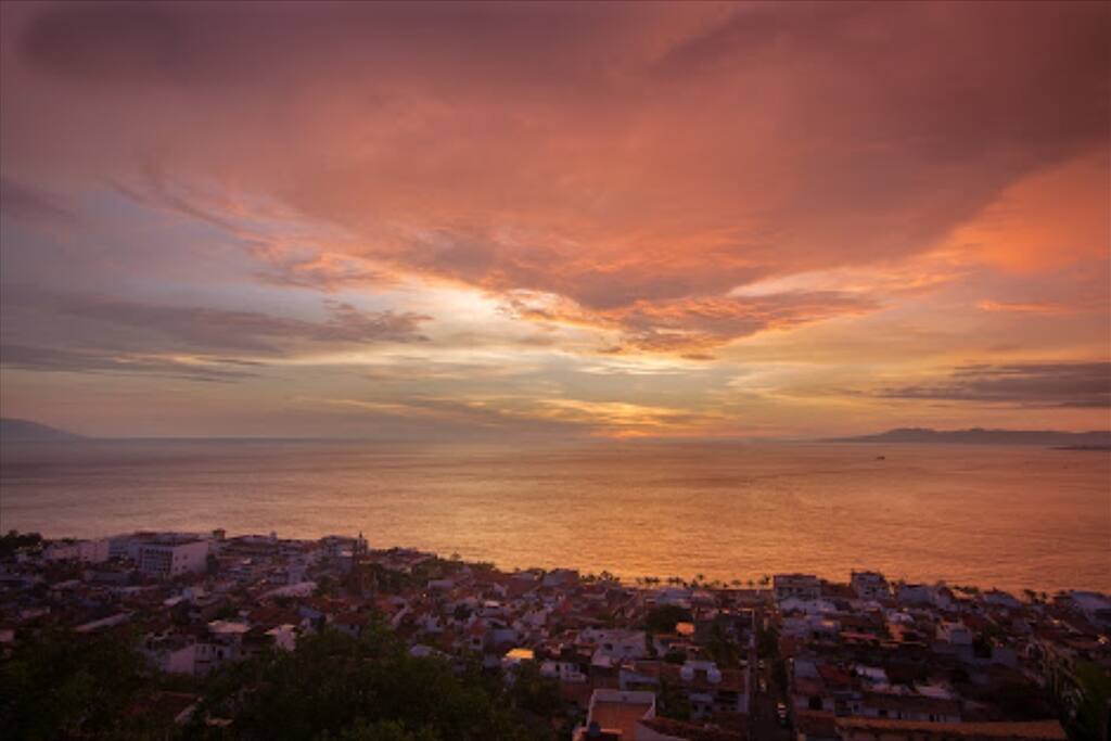 Enjoy beautiful sunsets from this ocean view condo