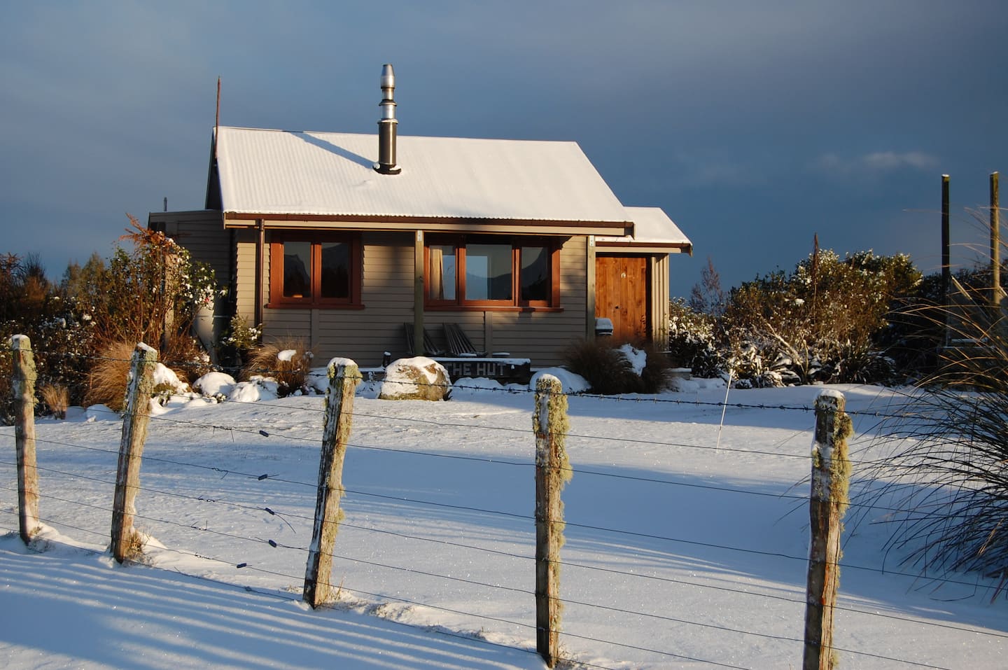The Hut @ Wood Pigeon Lodge With Stunning Views 4