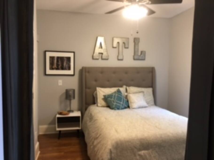 Queen Bed with large closet and nice linens