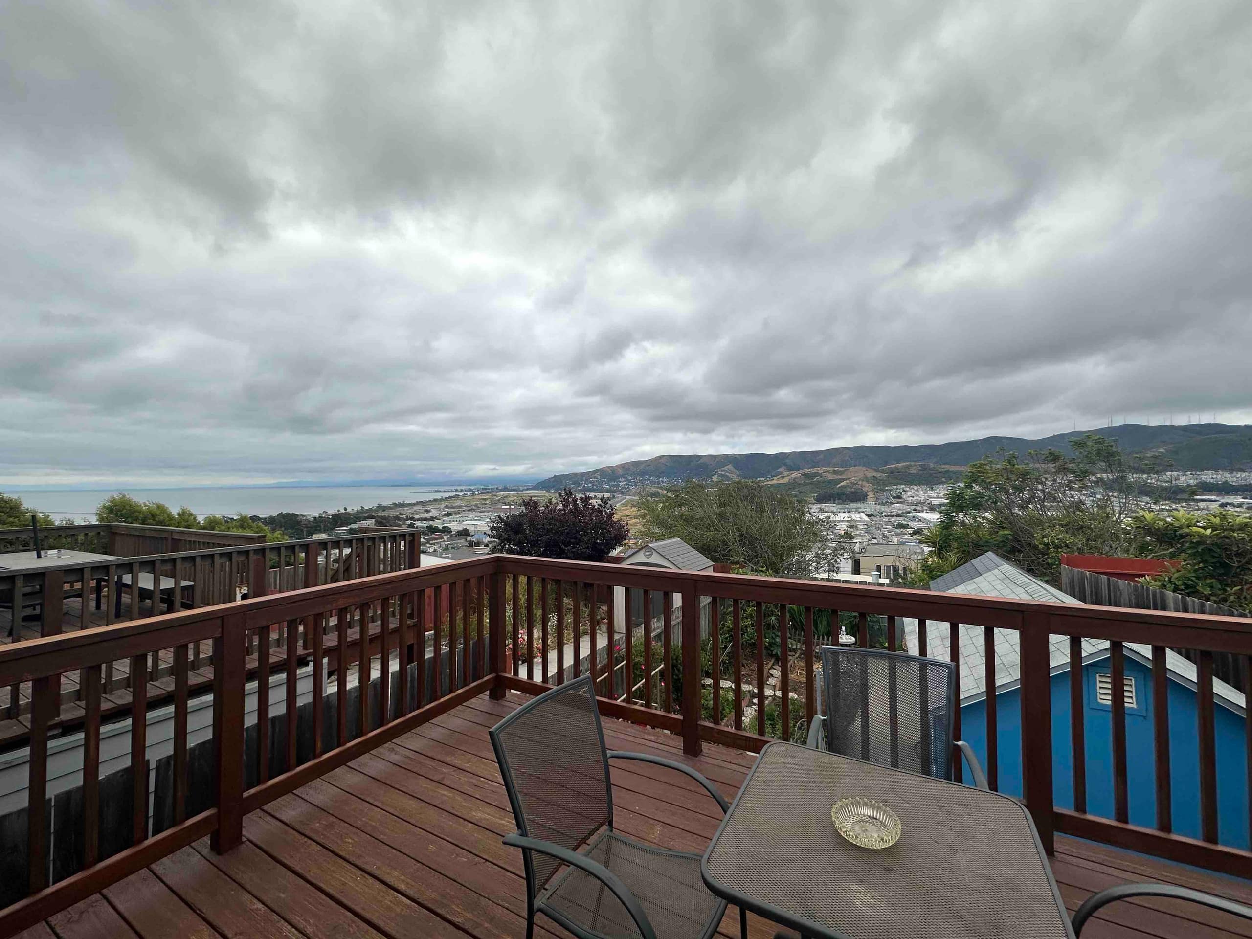 Home in San Francisco · ★4.92 · 2 bedrooms · 3 beds · 1 bath - Image 39