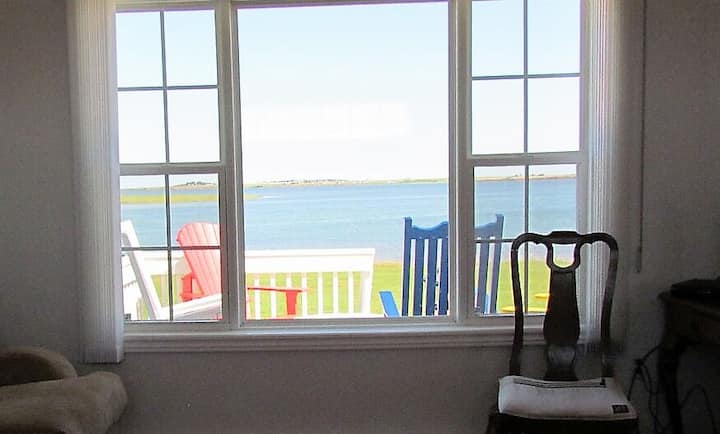 A Seaside Island Escape In Malpeque - Prince Edward Island