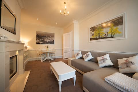Luxury 2 bed Apt. Jesmond, Nr Uni's. & Hospitals