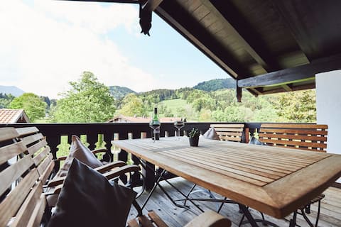 Sonnhof Tegernsee penthouse apartment, newly furnished