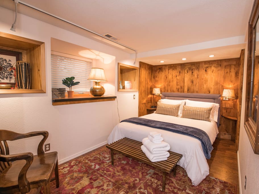 Hip & Spacious: Newly Renovated Mt. Tabor Haven - 포틀랜드의 아파트에서 살아보기, 오리건, 미국