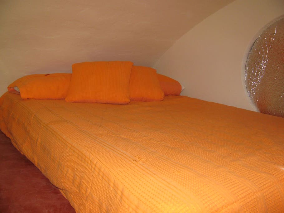 Cama en el Altillo