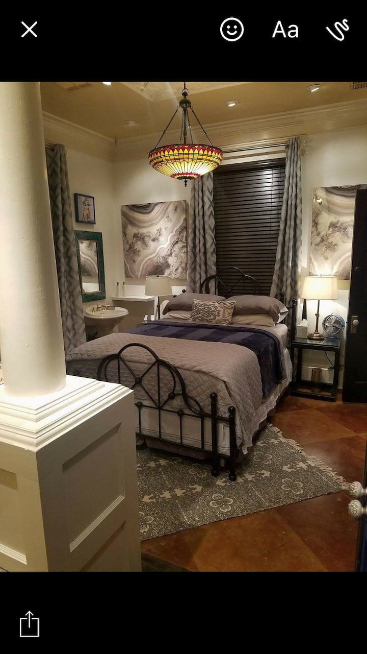 private carriage house unit 4 Bed and breakfasts for Rent in West Monroe, Louisiana, United