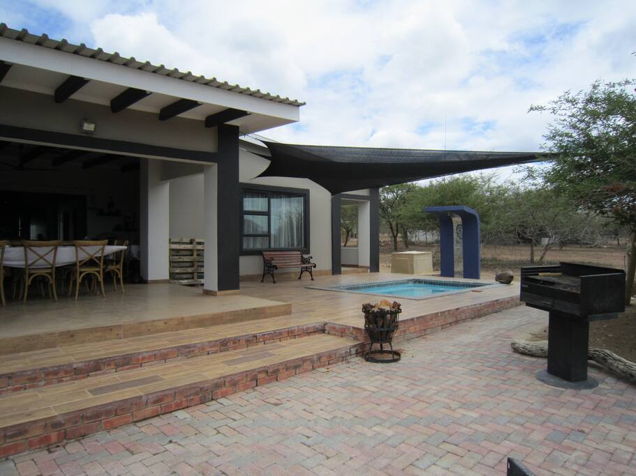 BBQ and pool
