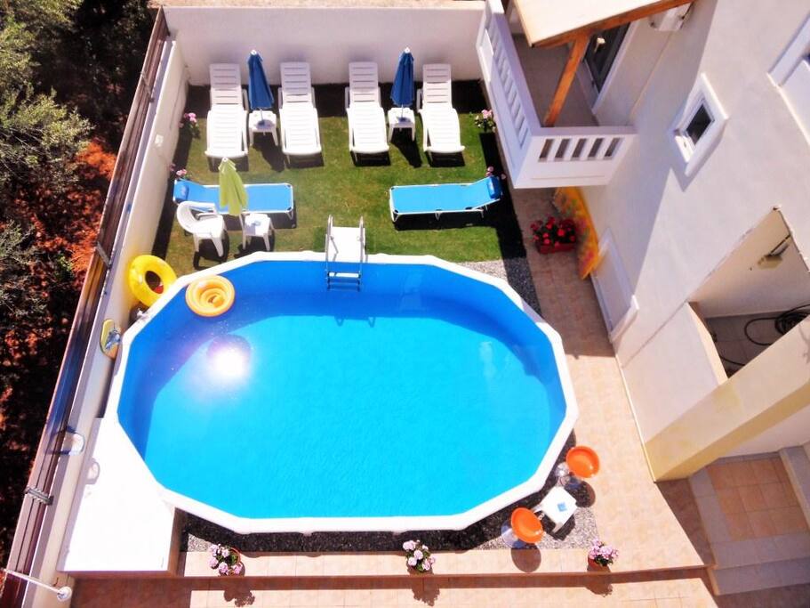Private Pool