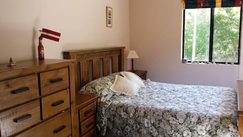 Wake up to Valley Views.