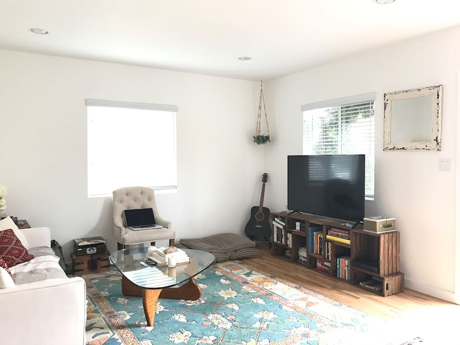 TV includes Cable, Netflix, and HBO.