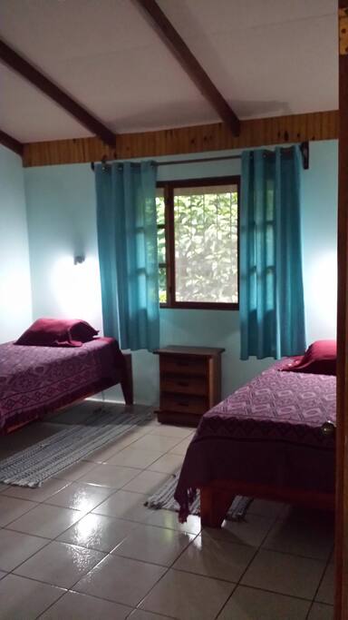 singles bed room