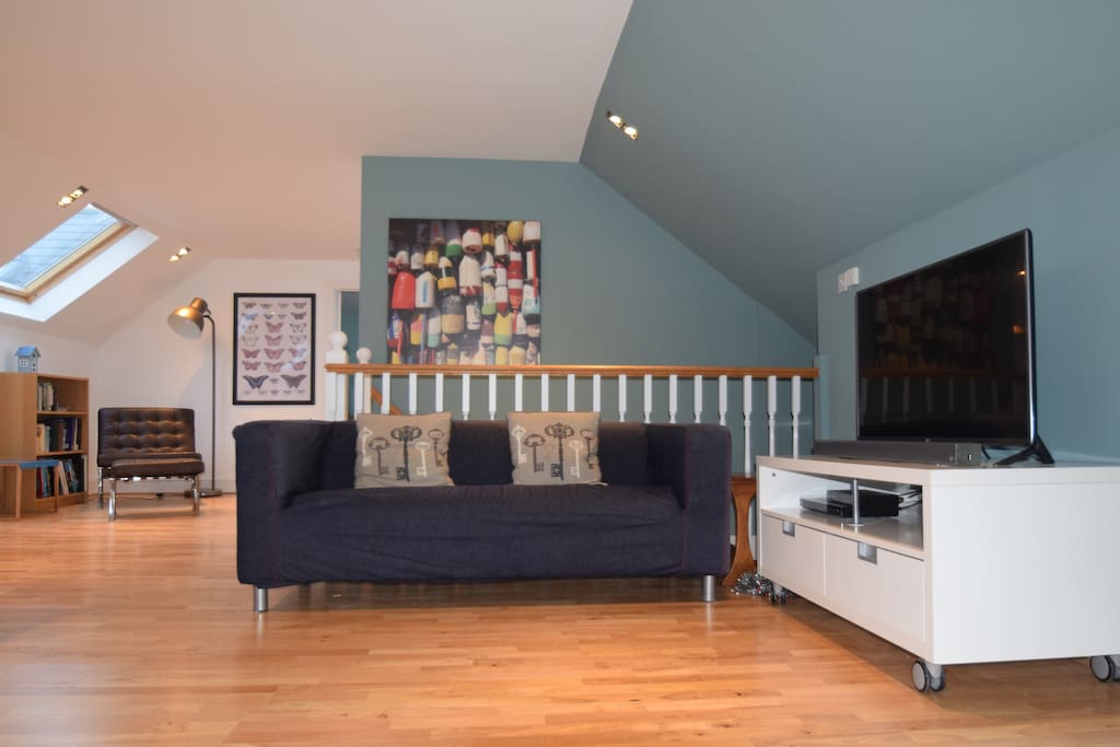 Our completely refurbished sitting room has a 43" smart TV and bluetooth speaker for your music