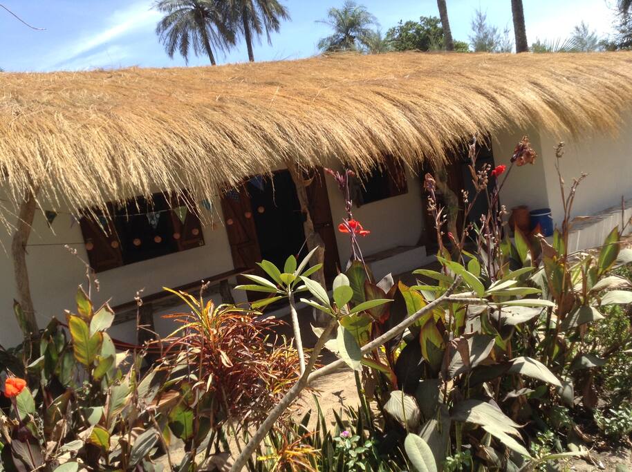 4 bed roomed house
