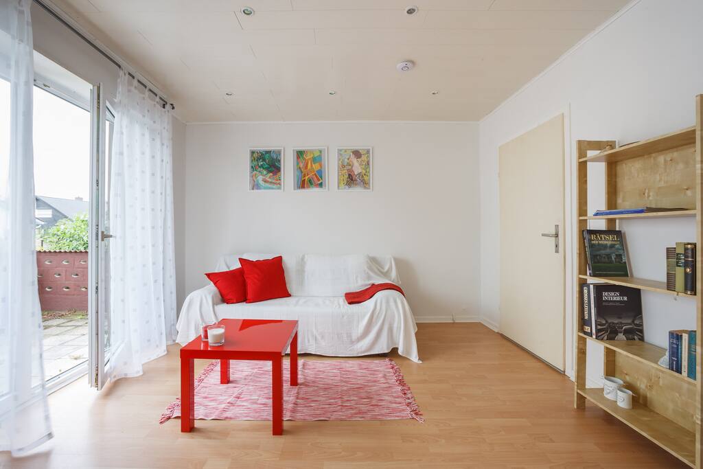 Schlafzimmer 1