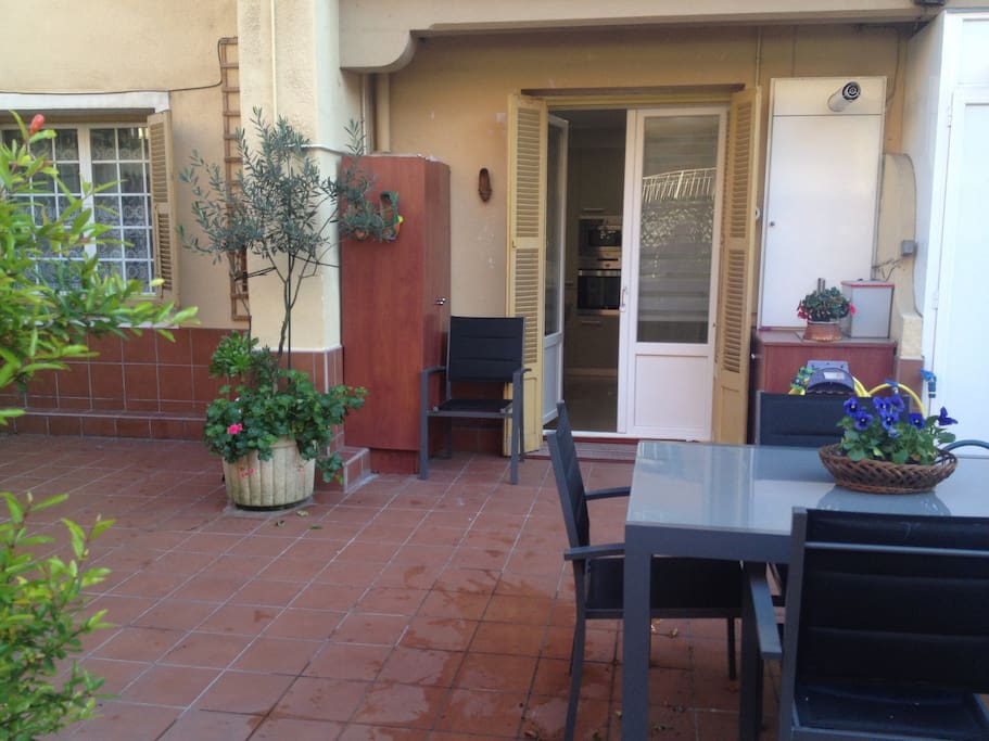 Entrada a la cocina desde la terraza