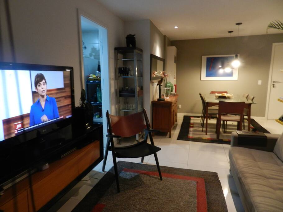 42" Color TV