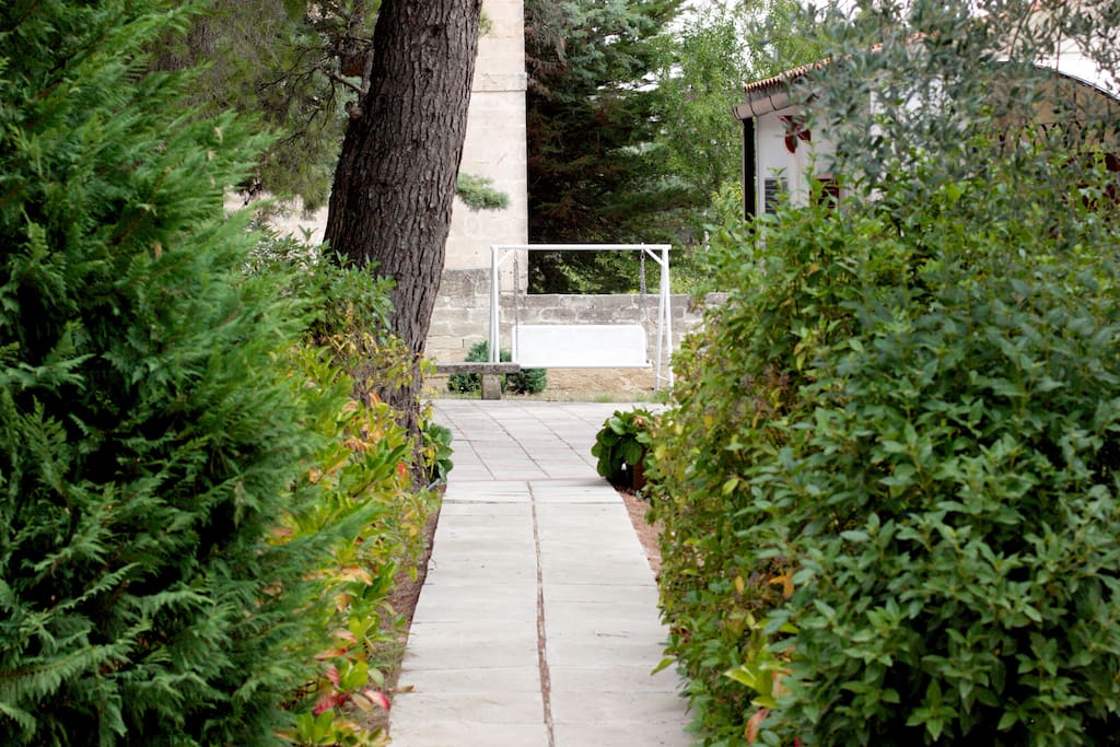 Entrance Walk