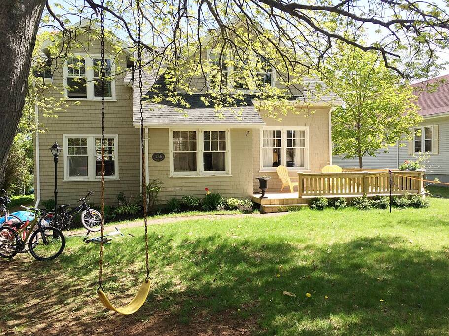 1936 City Cottage -Home away from home