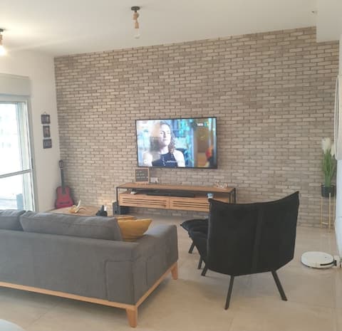 Luxury 4 room apartment