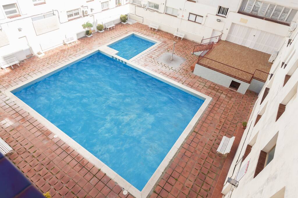 Piscina comunitaria
