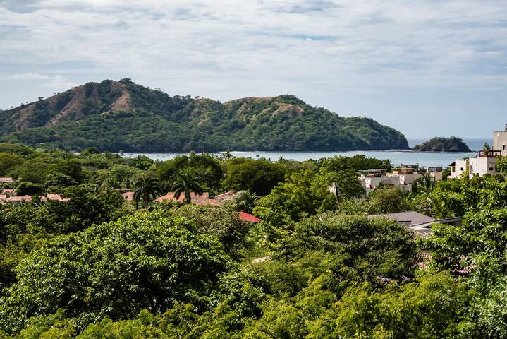 4 Br house at Pacifico Resort full of amenities.