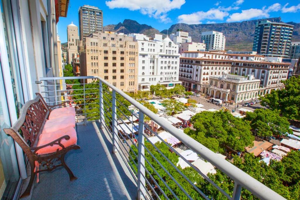 Balcony overlooking Greenmarket Square
