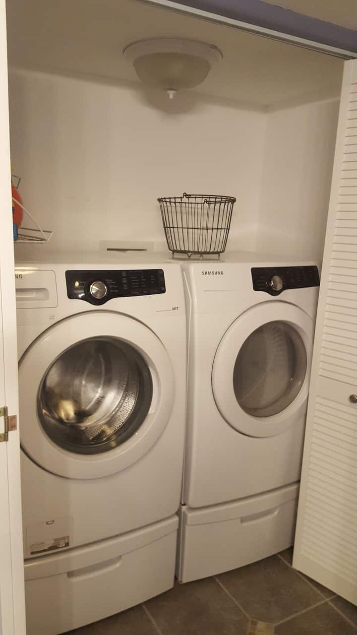 Top 12 Airbnb Vacation Rentals In Thornton, Colorado Updated 2024