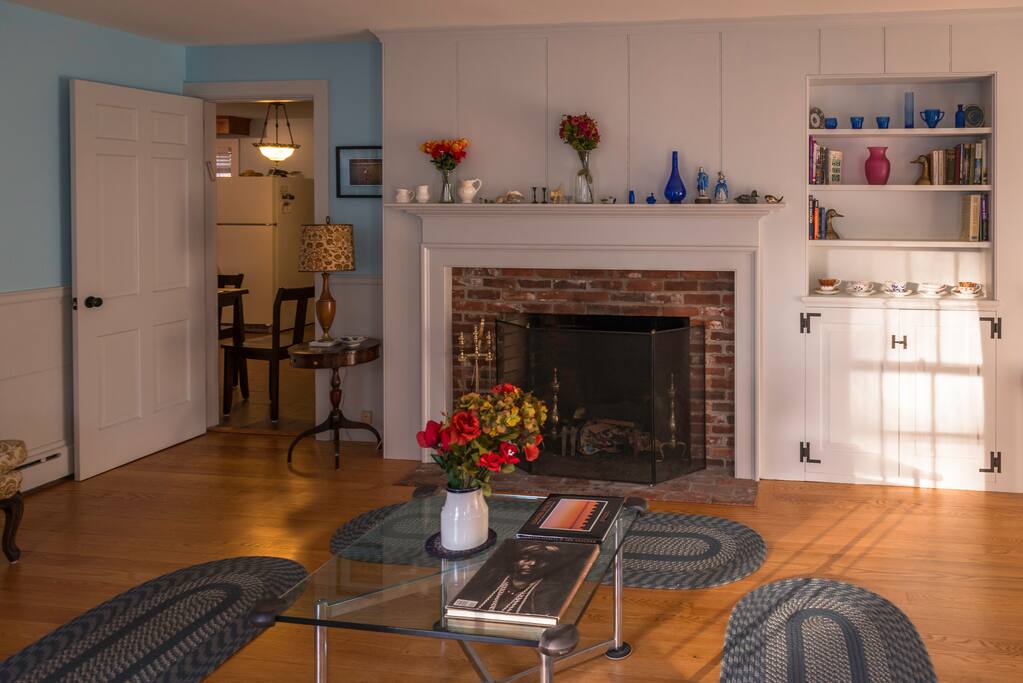 Living room with fireplace.