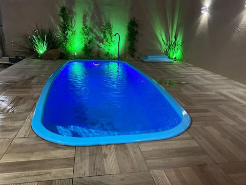 Casa em Imbé Com Piscina. Lugar calmo 500mts Mar.