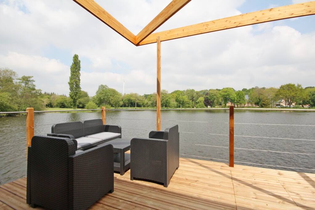 Terrasse ensoleillée