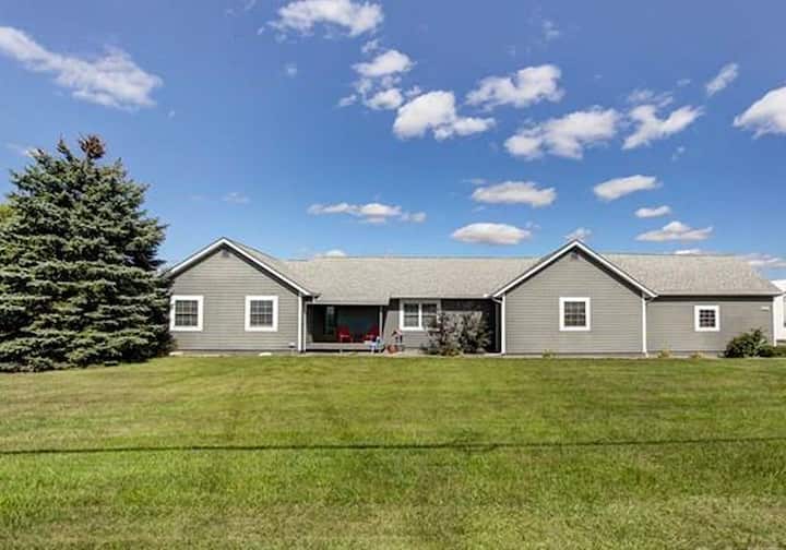 Findlay Vacation Rentals & Homes Ohio, United States Airbnb