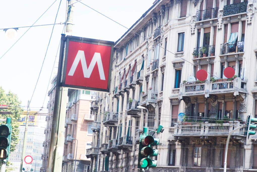 Appartamenti terzo piano con bollino rosso
