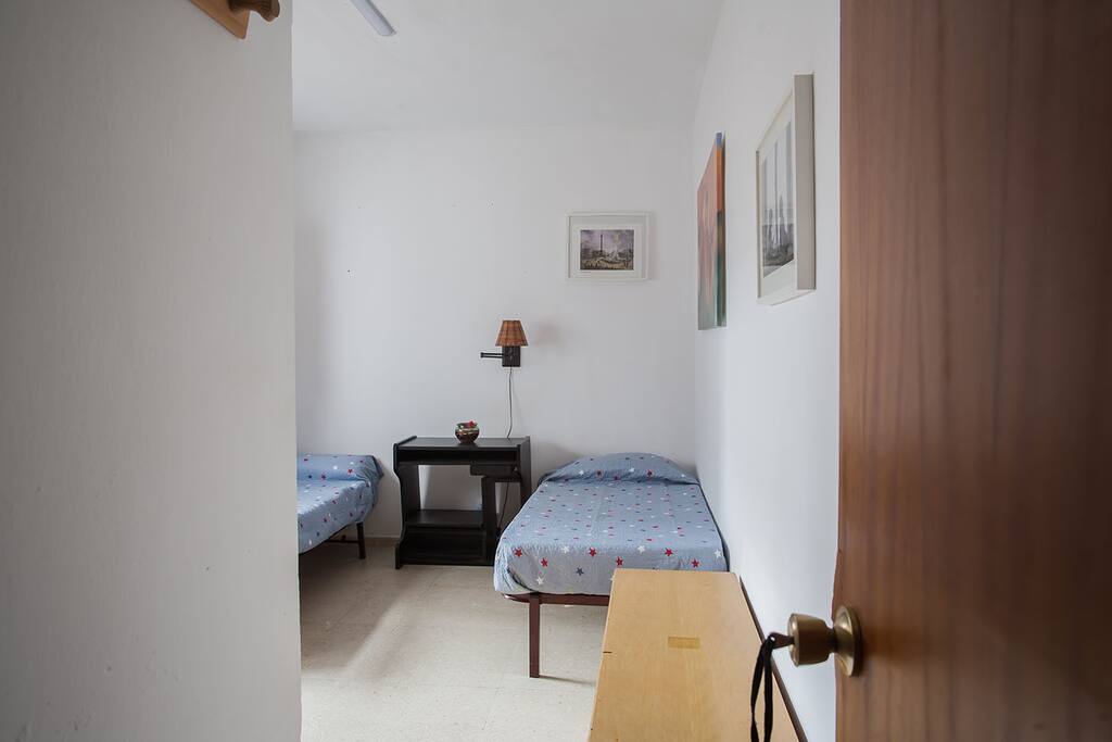 Dormitorio dos camas