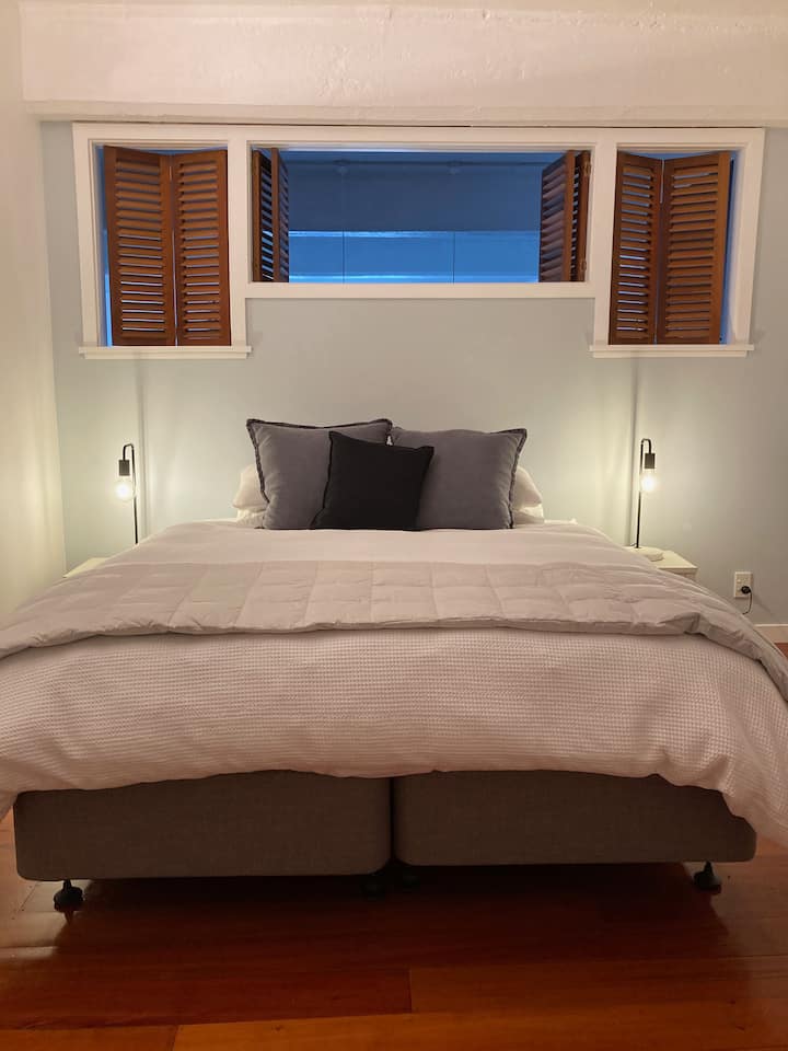 Stylish Comfort & Convenience In The City - Wellington
