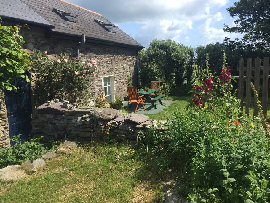 Beautiful Coastal Cottage West Cork Houses for Rent in Clonakilty, Co