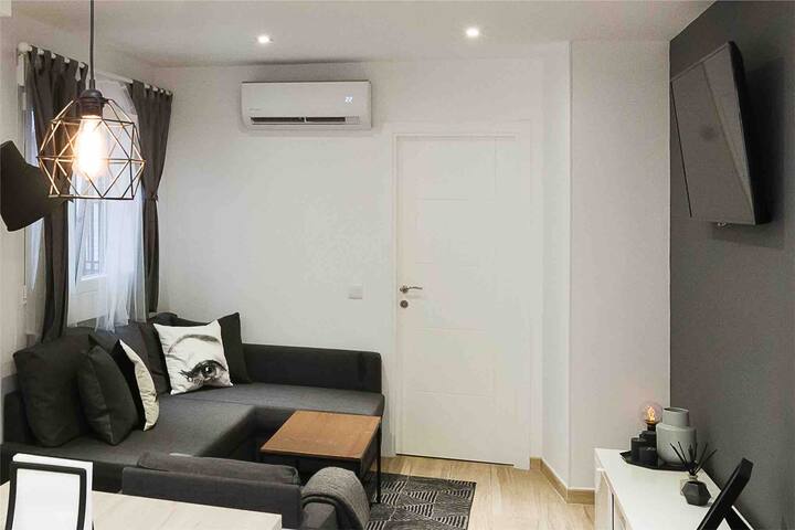 Elegant Apartment 5 Bedrooms City Center gallery image 4