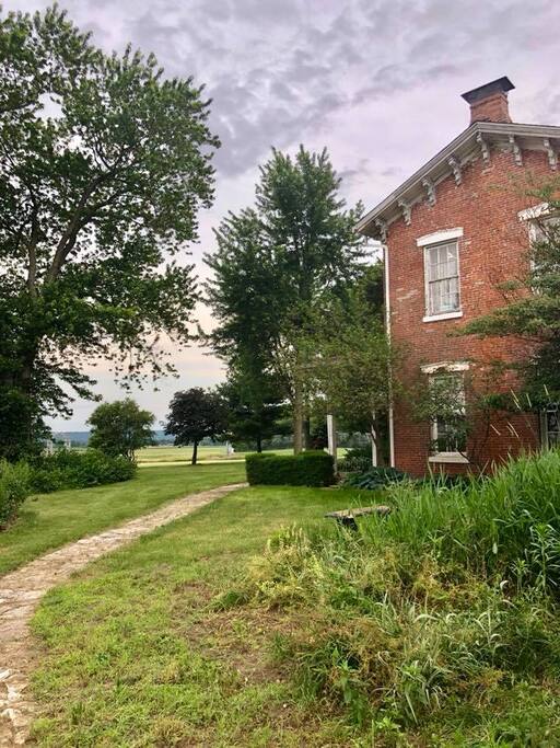Located on Rt 29 Illinois Scenic River Road info@illinoisriverroad.org
