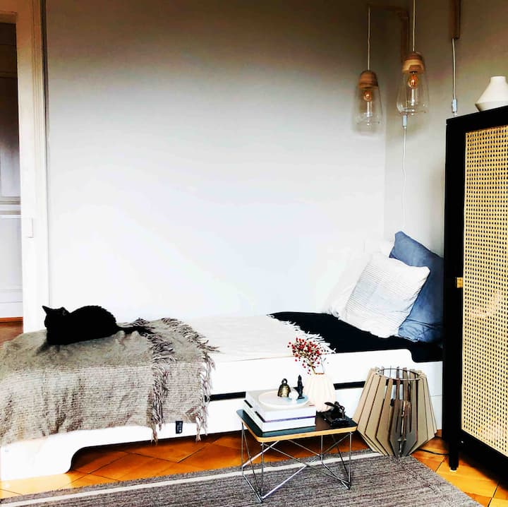 Habitación tercera cama convertida en dos camas individuales.