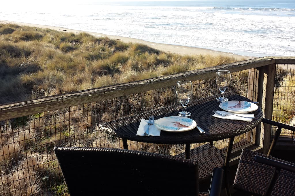 Dinner on the balcony?