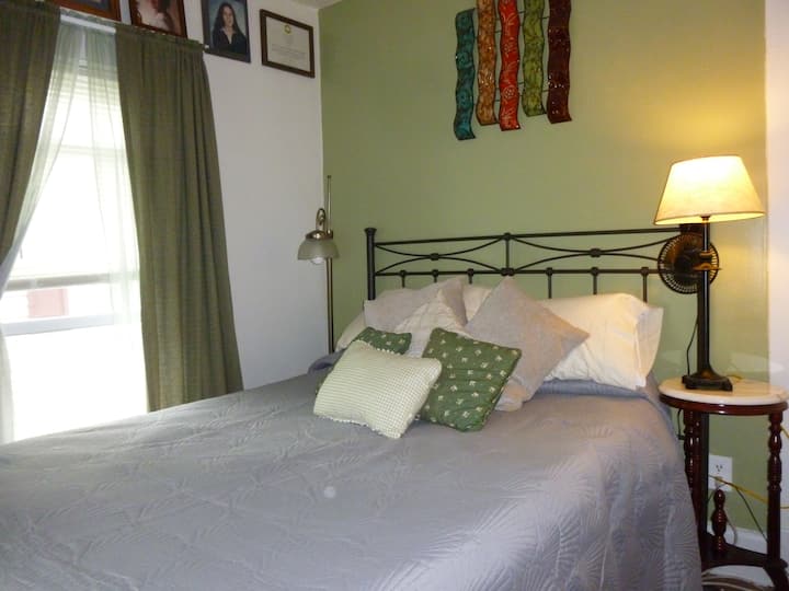 Laurens Vacation Rentals & Homes New York, United States Airbnb