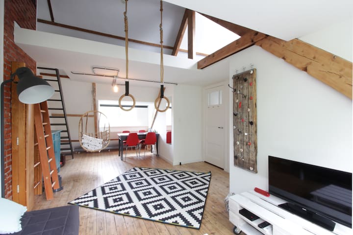 Cosy private loft apartment