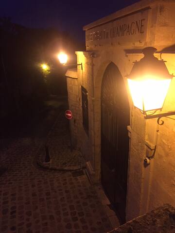 Cozy apartment in the heart of the medieval city