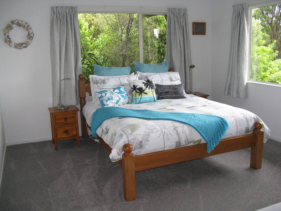 Queen bedroom.