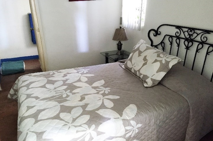 3er Recamara (Cama King Size)