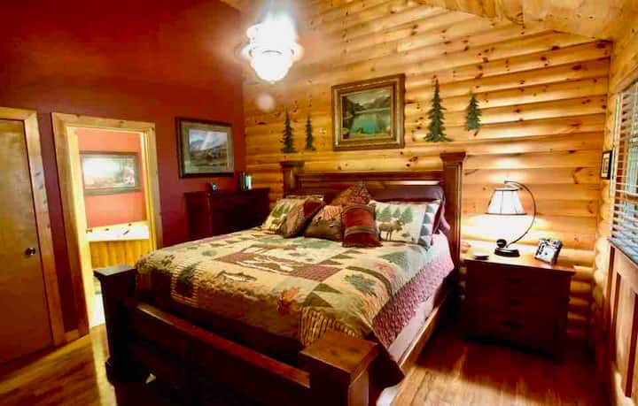 Майстор с двойно легло и самостоятелна баня 