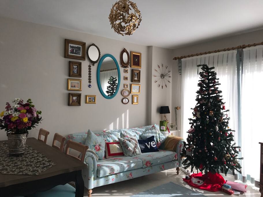 Lounge at Christmas time