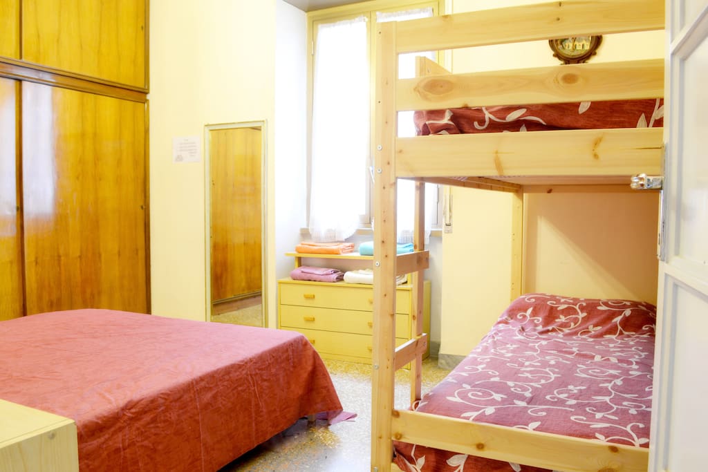 The nice double room with the bunk bed
